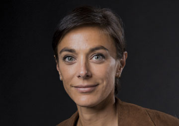 Julie Duvillier-Raoul Directeur Développement Institutionnel